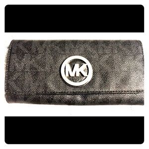 Michael Kors wallet